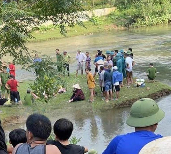 phu tho 3 nu sinh lop 6 duoi nuoc thuong tam