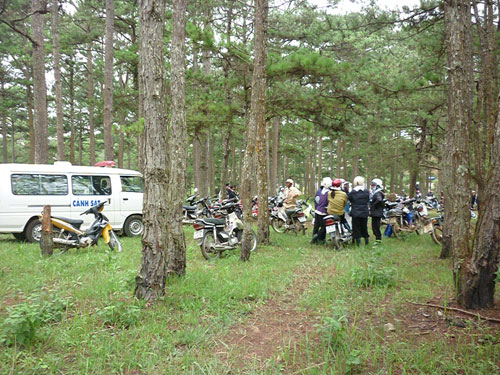 ha giang dieu tra vu nu giao vien cung dong nghiep thuong vong tren doi thong ha giang dieu tra vu nu giao vien cung dong nghiep thuong vong tren doi thong