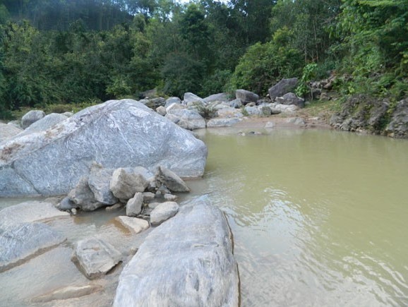 thi the nguoi phu nu tai khe suoi he lo toi ac kinh hoang cua ga chong mau lanh 1 thi the nguoi phu nu tai khe suoi he lo toi ac kinh hoang cua ga chong mau lanh 1