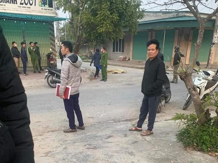 thai binh dung dao sat hai bac roi leo len noc mieu co thu