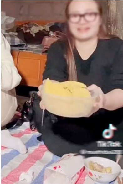 a giang de nghi xu ly hoang huong vi goi men men la cam lon coi nguoi ban hang tren doc tham ma la nguoi an xin a giang de nghi xu ly hoang huong vi goi men men la cam lon coi nguoi ban hang tren doc tham ma la nguoi an xin