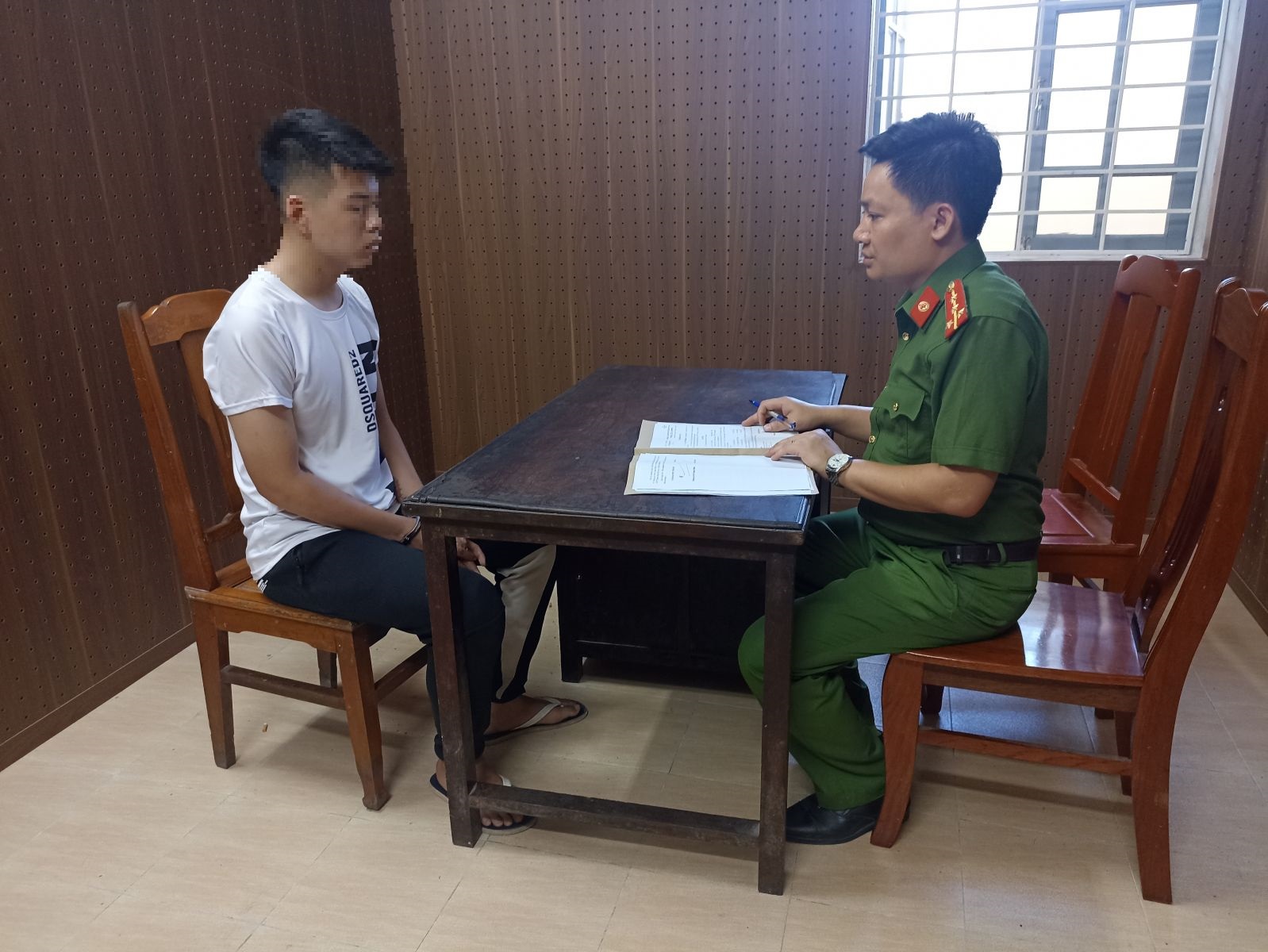 mau thuan nam thanh nien dung dao dam guc doi thu mau thuan nam thanh nien dung dao dam guc doi thu