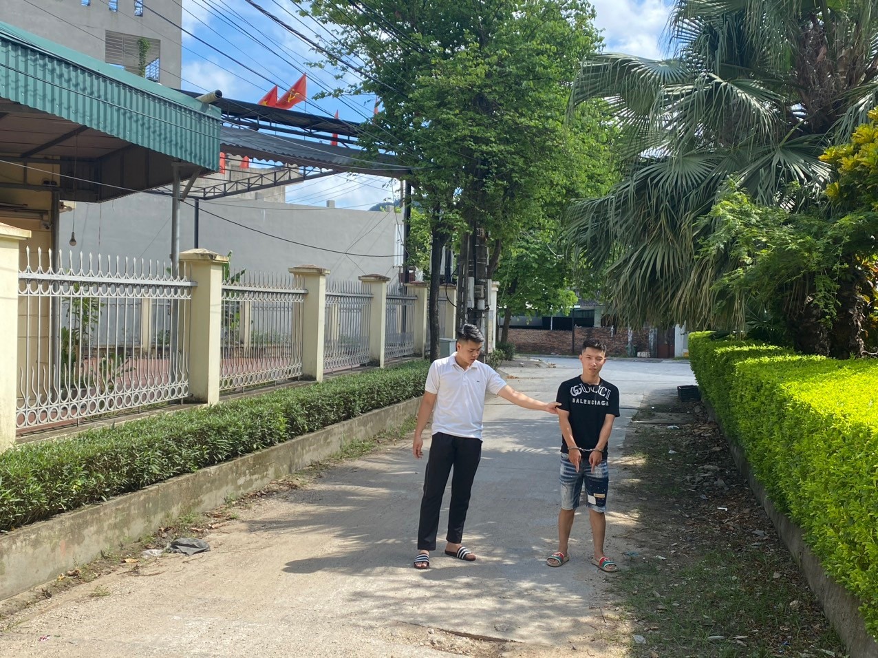 bat cac doi tuong chuyen cuop giat tai san cua nguoi cao tuoi o quang ninh bat cac doi tuong chuyen cuop giat tai san cua nguoi cao tuoi o quang ninh