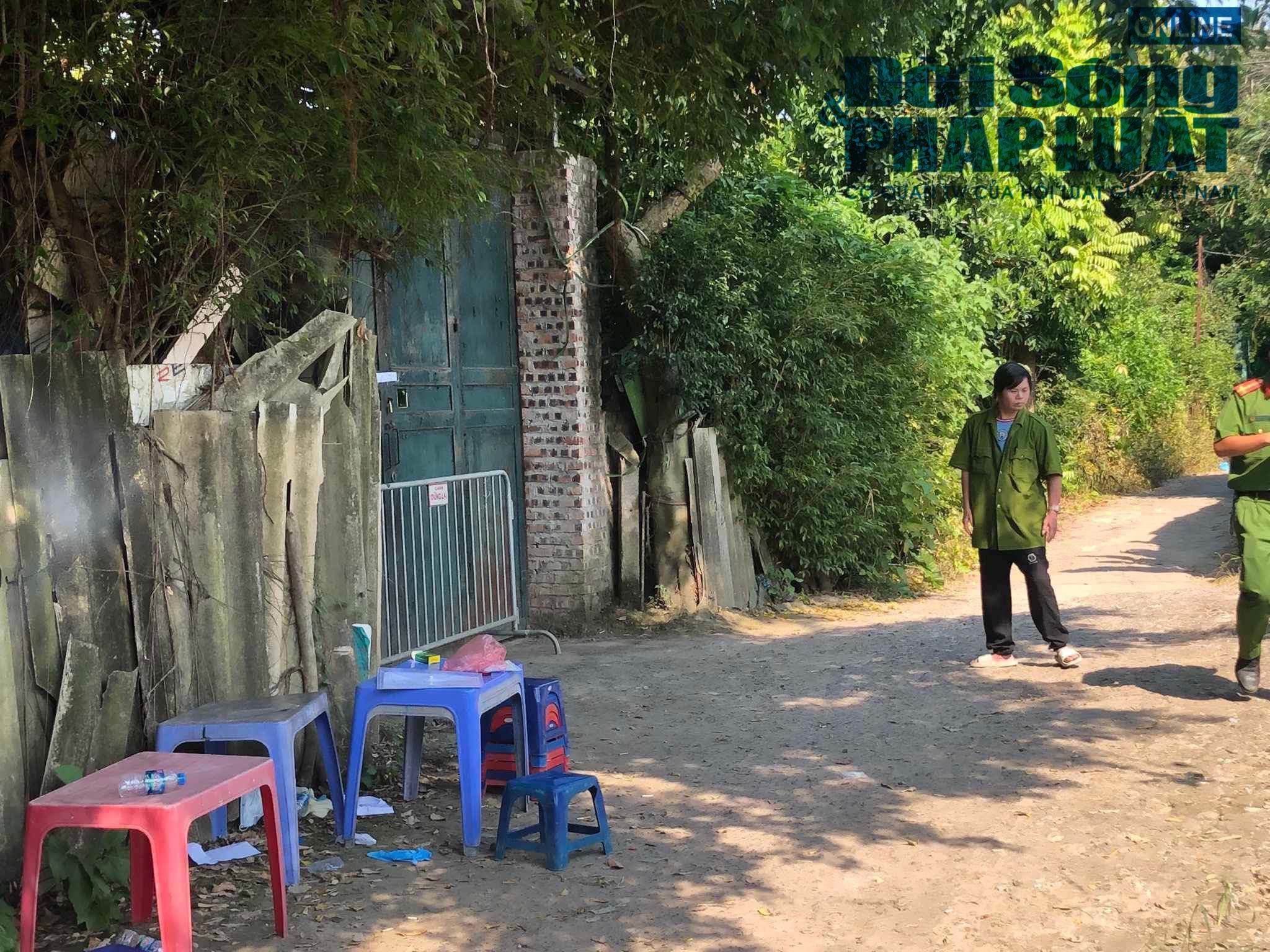 can canh hien truong vu 4 nguoi trong 1 gia dinh tu vong o ha noi3 can canh hien truong vu 4 nguoi trong 1 gia dinh tu vong o ha noi3