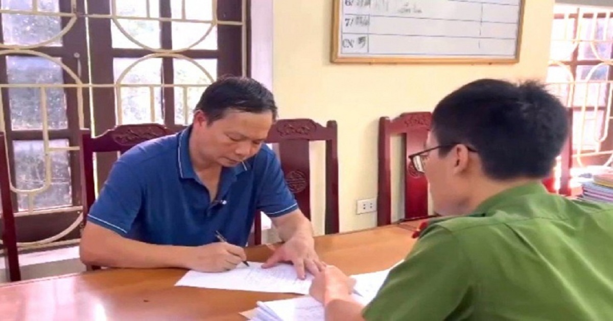 mau thuan tai quan karaoke mot nguoi dan ong bi dam tu vong mau thuan tai quan karaoke mot nguoi dan ong bi dam tu vong
