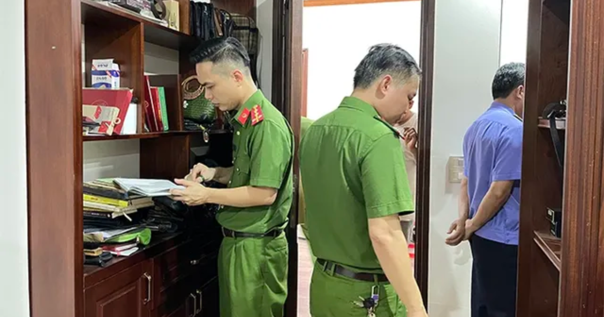 man phu phep bien tien ban thanh tien sach trong vu khai thac quang trai phep o lao cai 1 man phu phep bien tien ban thanh tien sach trong vu khai thac quang trai phep o lao cai 1