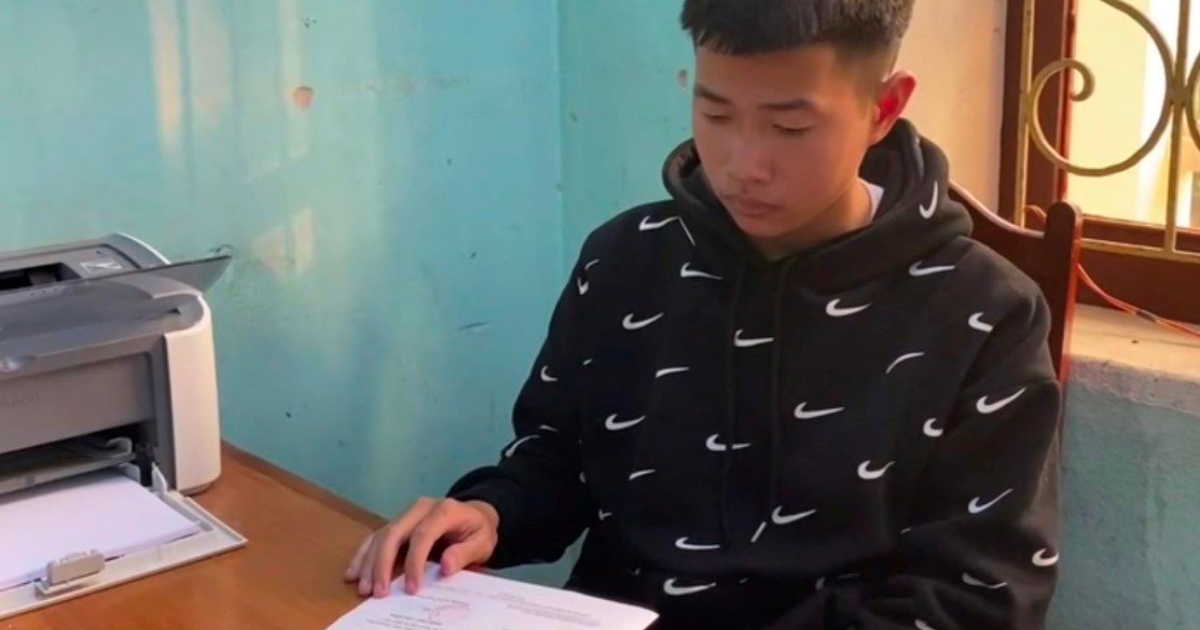 can tien choi tai xiu nam thanh nien 18 tuoi di cuop giat tai san