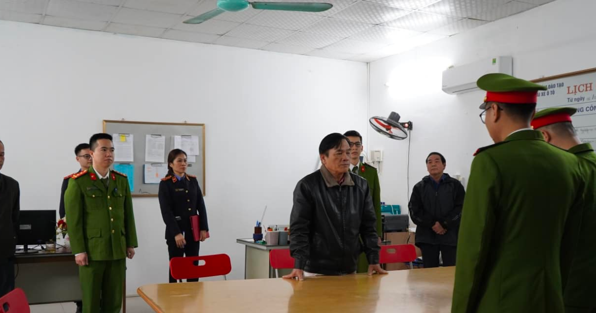giam doc cong ty co phan van tai dich vu va xay dung bac kan bi bat