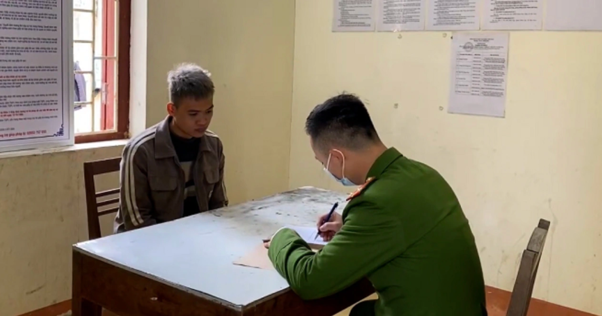 mang ma tuy di dao choi trong ngay mung 1 tet nam thanh nien bi bat mang ma tuy di dao choi trong ngay mung 1 tet nam thanh nien bi bat