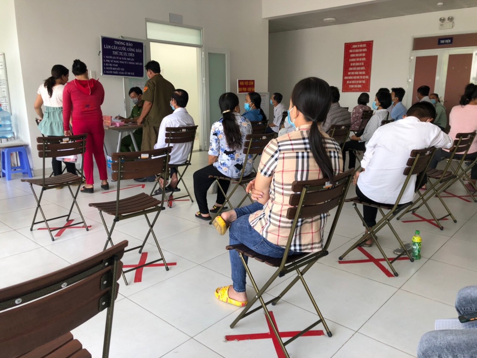can tro cong an lam can cuoc cong dan mot chu tich xa o nam dinh bi bat giam can tro cong an lam can cuoc cong dan mot chu tich xa o nam dinh bi bat giam