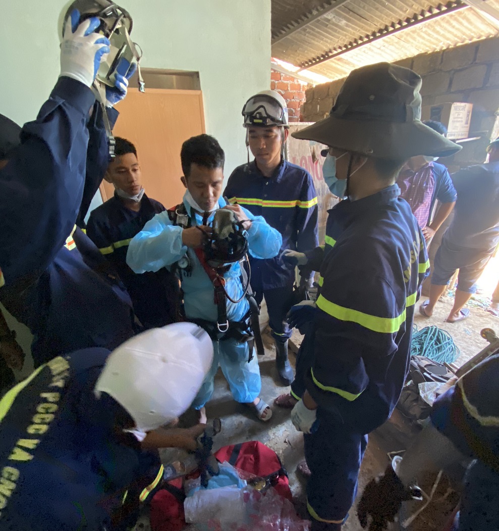 phat hien thi the mot nguoi dan ong duoi gieng sau 0 phat hien thi the mot nguoi dan ong duoi gieng sau 0