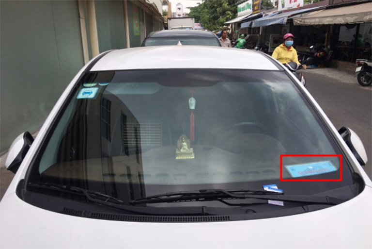 tu 2021 xe khong dan phu hieu khi luu thong bi phat bao nhieu tien tu 2021 xe khong dan phu hieu khi luu thong bi phat bao nhieu tien