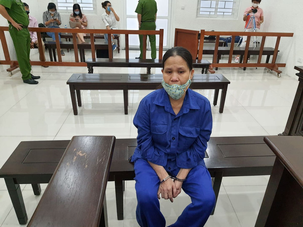 nguoi dan ba do thuoc sau xuong gieng ha doc tinh dich linh an nguoi dan ba do thuoc sau xuong gieng ha doc tinh dich linh an