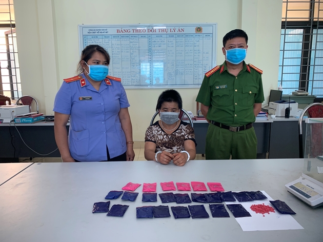 vu ong trum ma tuy phang a lu bi bat tiet lo ve so tien cong 20 trieu dong 2 vu ong trum ma tuy phang a lu bi bat tiet lo ve so tien cong 20 trieu dong 2