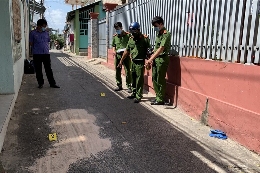 vu nguoi dan ong bi chem chet truoc quan nhau o phan thiet nhan chung noi gi vu nguoi dan ong bi chem chet truoc quan nhau o phan thiet nhan chung noi gi