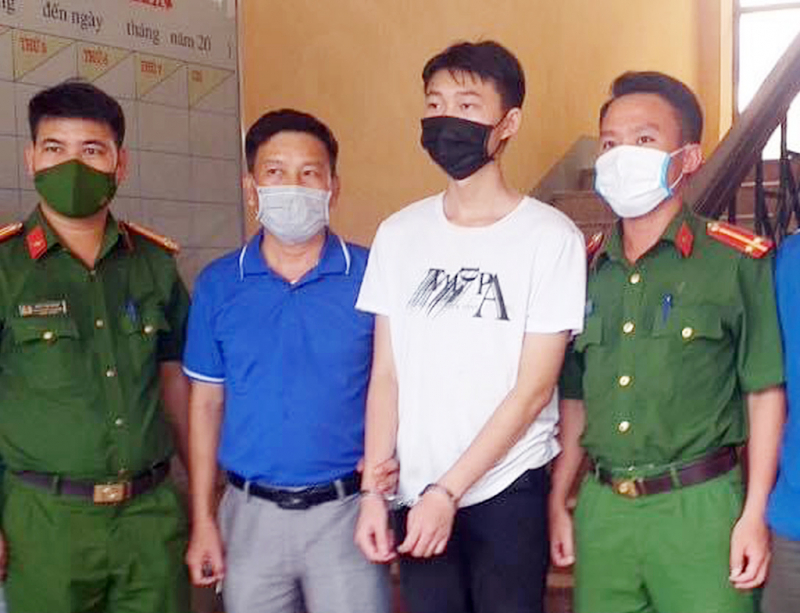 vu nam sinh 17 tuoi truy sat hai me con ban gai cung lop he lo nguyen nhan