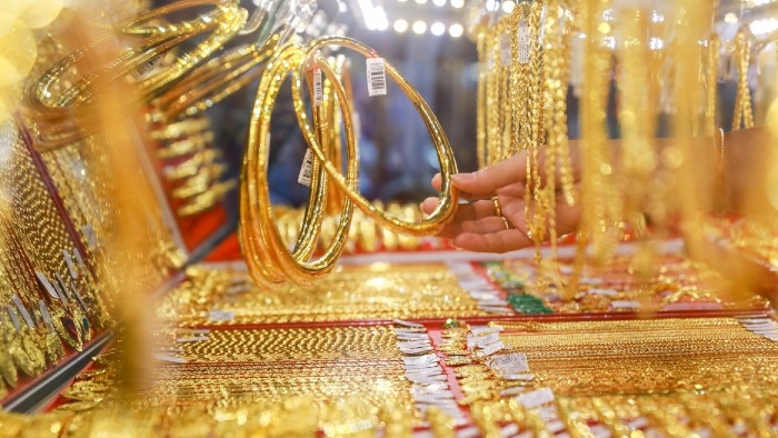 gia vang hom nay ngay 17 8 gia vang sjc tang 100 000 dong luong