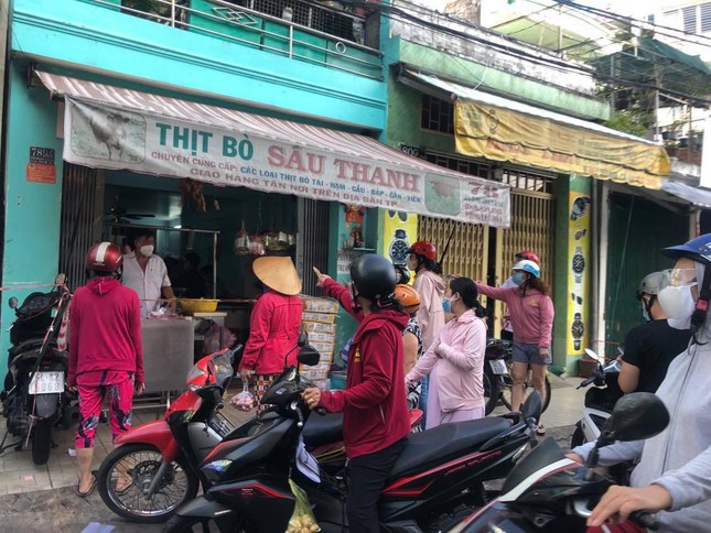 nguoi dan tp hcm do ra duong mua thuc pham tich tru truoc ngay 23 8 9 9 1 nguoi dan tp hcm do ra duong mua thuc pham tich tru truoc ngay 23 8 9 9 1