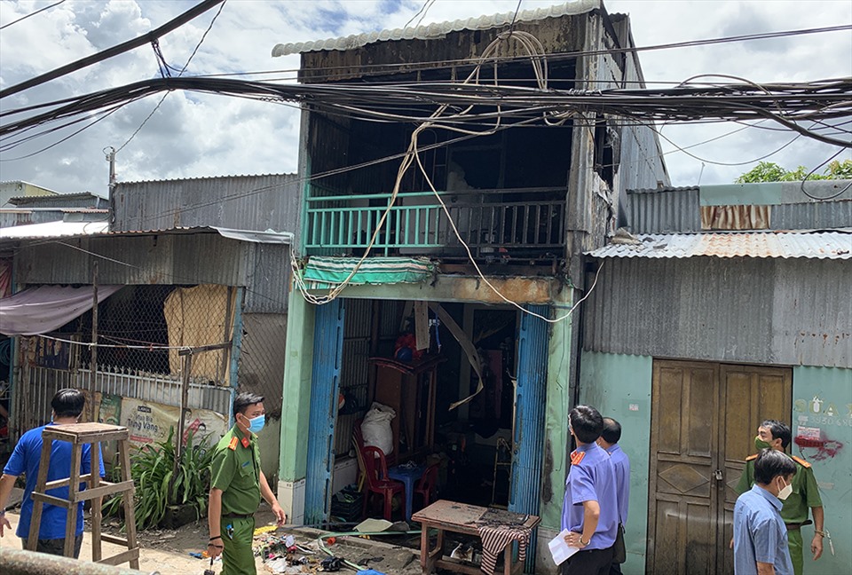 nghi an phong hoa giet nguoi do ghen tuong luc rang sang nguoi phu nu 49 tuoi nhay tu tang cao xuong dat nghi an phong hoa giet nguoi do ghen tuong luc rang sang nguoi phu nu 49 tuoi nhay tu tang cao xuong dat