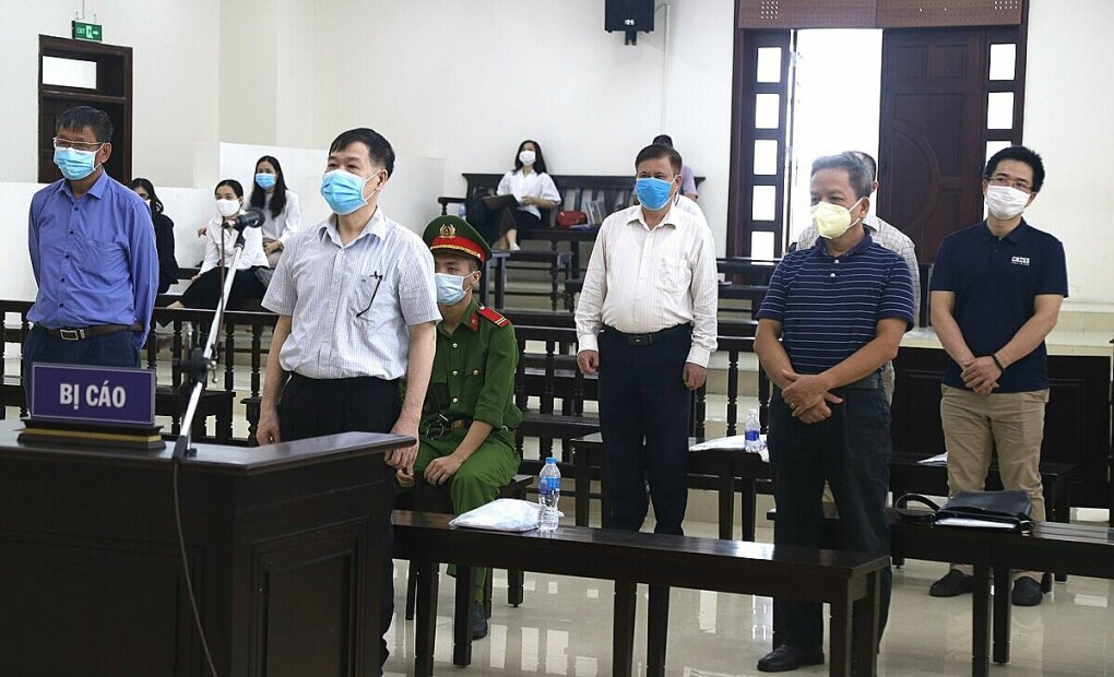 vu an ethanol phu tho 6 bi cao xin mien boi thuong