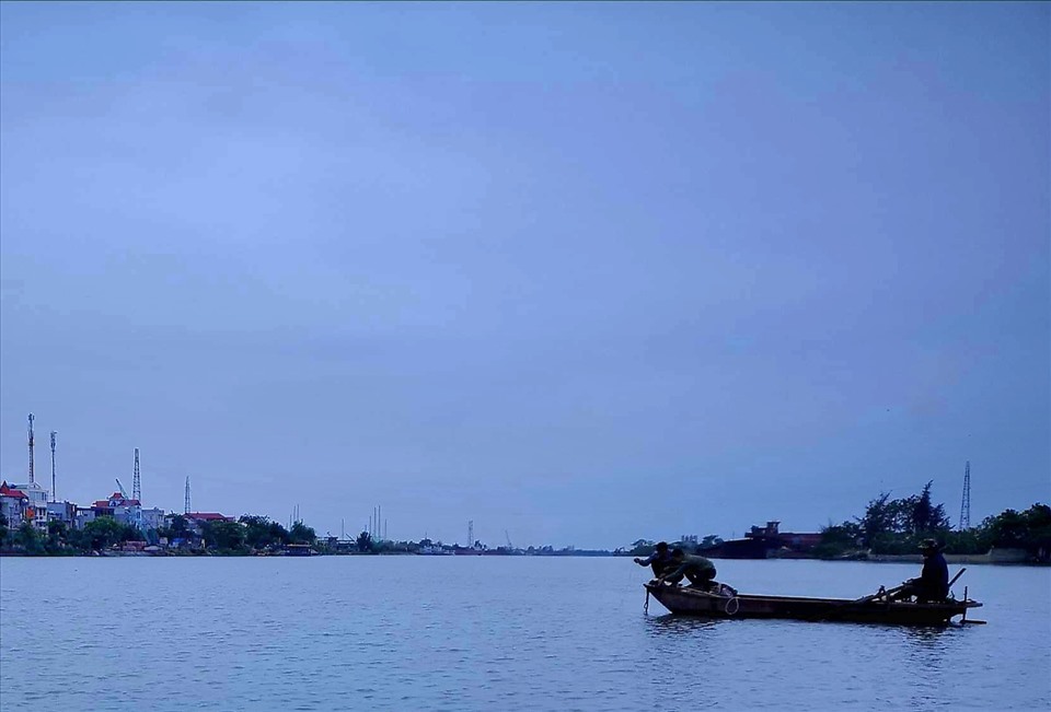 vu nam thanh nien om ba lo chua ky vat cua nguoi yeu nhay cau lac quan tu tu tim thay thi the vu nam thanh nien om ba lo chua ky vat cua nguoi yeu nhay cau lac quan tu tu tim thay thi the