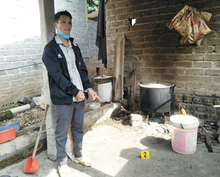 vu ru be gai 5 tuoi ra sau bep choi tron tim roi hiep dam ron nguoi loi khai cua yeu rau xanh 