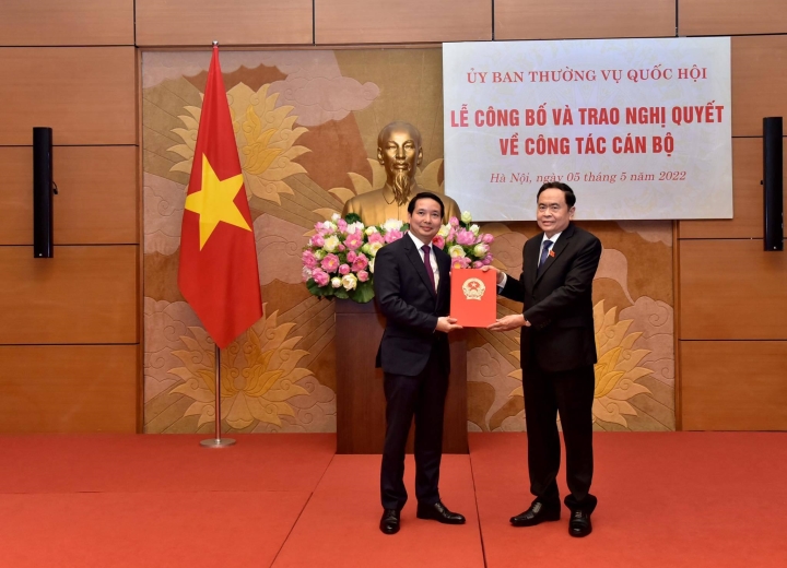 chan dung tan pho chu nhiem van phong quoc hoi pham thai ha chan dung tan pho chu nhiem van phong quoc hoi pham thai ha