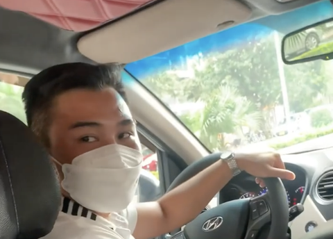 tai xe taxi doi hon 500 000 dong cho doan duong 14km bi duoi viec tai xe taxi doi hon 500 000 dong cho doan duong 14km bi duoi viec