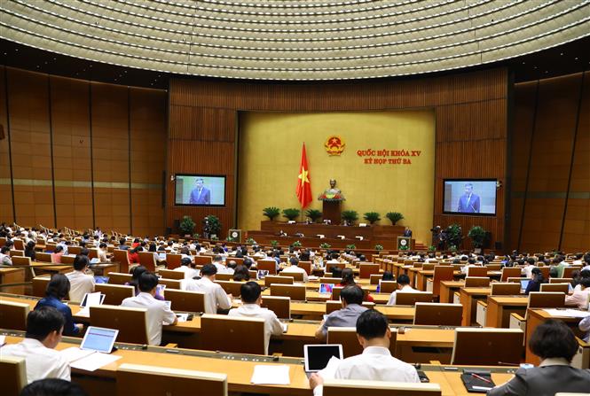 ngay 66 quoc hoi thao luan ve cac du an xay dung cong trinh duong bo cao toc 