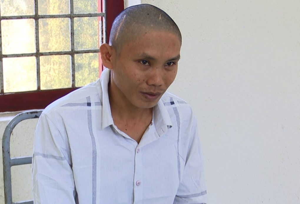 khoi to nguoi dan ong tat 2 lit xang dot chet cu ong 68 tuoi o tien giang khoi to nguoi dan ong tat 2 lit xang dot chet cu ong 68 tuoi o tien giang