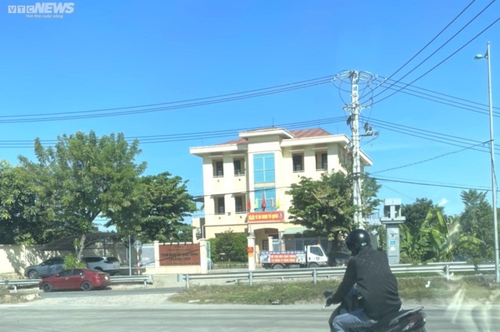 vi sao 4 can bo csgt da nang bat ngo bi dieu chuyen lam lai xe van thu vi sao 4 can bo csgt da nang bat ngo bi dieu chuyen lam lai xe van thu