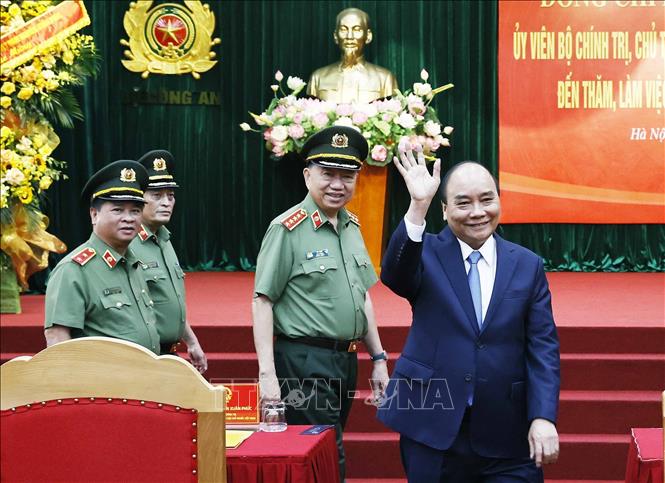 chu tich nuoc luc luong an ninh kinh te can giai quyet hieu qua nguy co de doa an ninh kinh te 2 chu tich nuoc luc luong an ninh kinh te can giai quyet hieu qua nguy co de doa an ninh kinh te 2