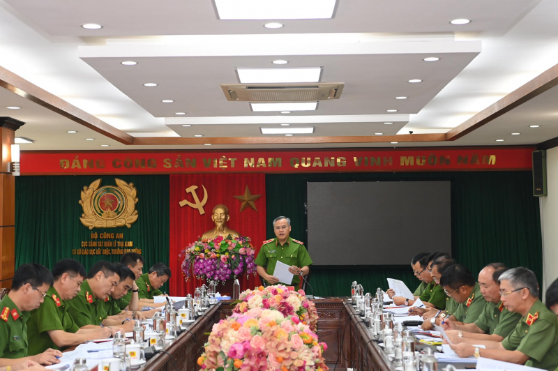 ra soat xem xet cho y kien tung truong hop cu the dam bao chi dac xa nhung nguoi that su xung dang 1 ra soat xem xet cho y kien tung truong hop cu the dam bao chi dac xa nhung nguoi that su xung dang 1
