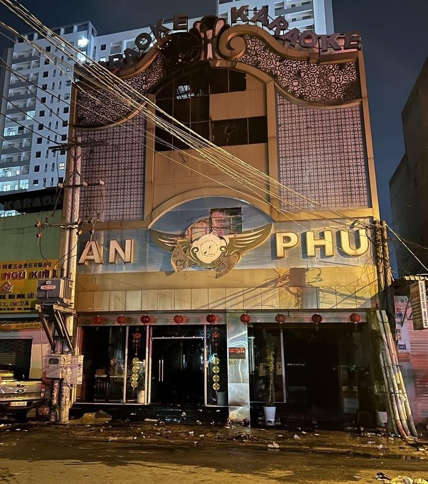 vu chay quan karaoke o binh duong 33 nguoi chet xot xa cuoc goi cuoi cung cua nguoi cha vu chay quan karaoke o binh duong 33 nguoi chet xot xa cuoc goi cuoi cung cua nguoi cha