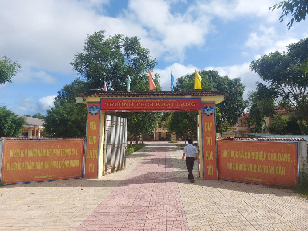 xu ly nghiem hanh vi de doa ngan cam hoc sinh den truong 1 xu ly nghiem hanh vi de doa ngan cam hoc sinh den truong 1