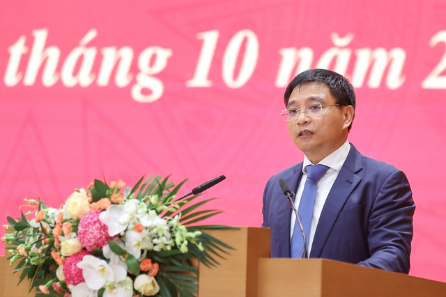 thu tuong pham minh chinh trao quyet dinh bo nhiem hai bo truong 7 thu tuong pham minh chinh trao quyet dinh bo nhiem hai bo truong 7