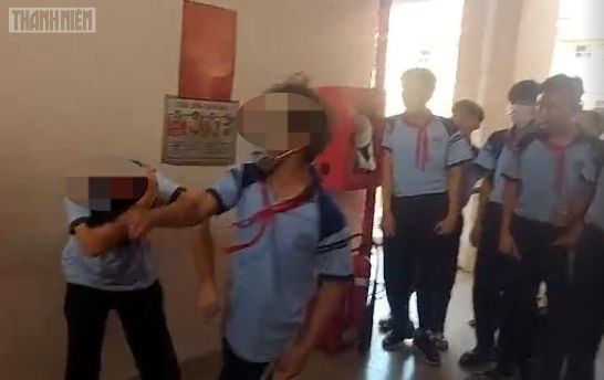vu nam sinh lop 8 bi danh da man trong truong o tp hcm cha nan nhan noi gi vu nam sinh lop 8 bi danh da man trong truong o tp hcm cha nan nhan noi gi
