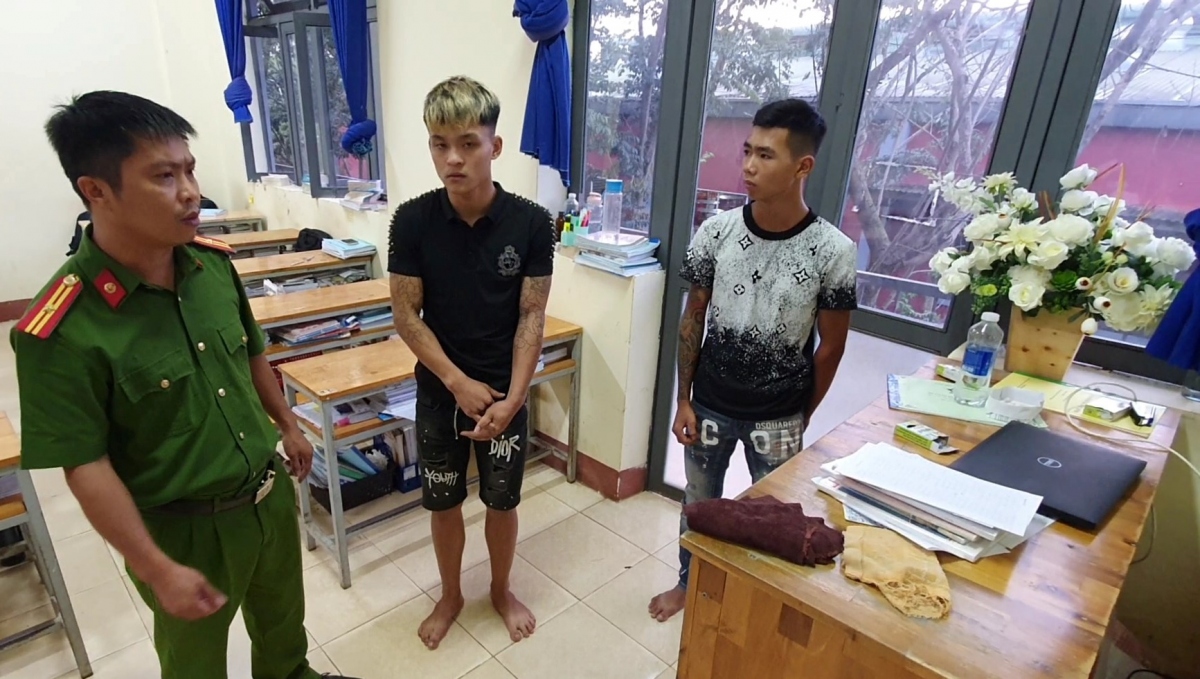 vu truong hoc o dak lak mat 16 may tinh xach tay thu pham khien ai cung ngo ngang vu truong hoc o dak lak mat 16 may tinh xach tay thu pham khien ai cung ngo ngang