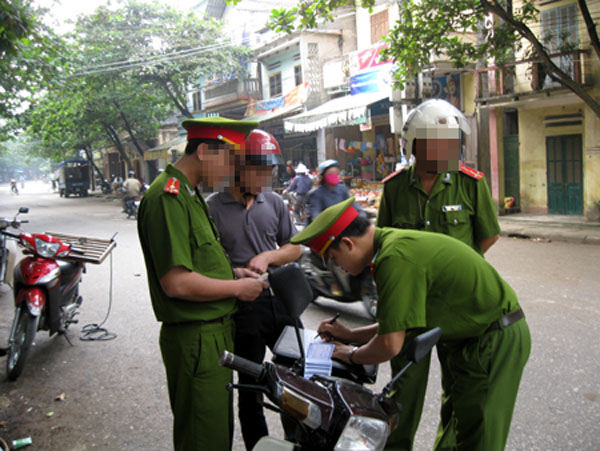 khi nao cong an phuong duoc dung phuong tien xu phat 
