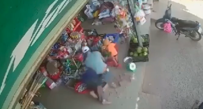 nam thanh nien 18 tuoi doat mang chu tiem tap hoa bang 13 nhat dao nam thanh nien 18 tuoi doat mang chu tiem tap hoa bang 13 nhat dao