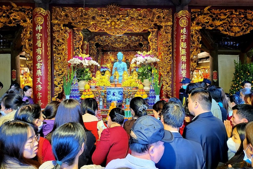 hang nghin nguoi ve bac ninh tray hoi chua phat tich dau xuan quy mao 4 hang nghin nguoi ve bac ninh tray hoi chua phat tich dau xuan quy mao 4