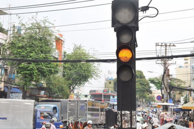 tu van phap luat vuot den vang co loi khong 