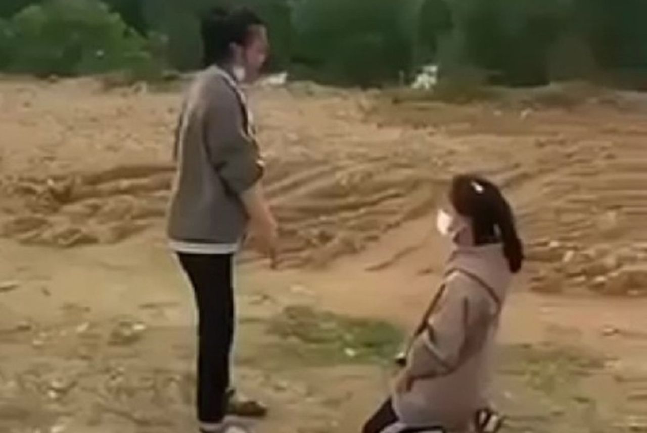 vu nu sinh lop 9 bi danh dap bat chui qua hai chan he lo nguyen nhan 1 vu nu sinh lop 9 bi danh dap bat chui qua hai chan he lo nguyen nhan 1