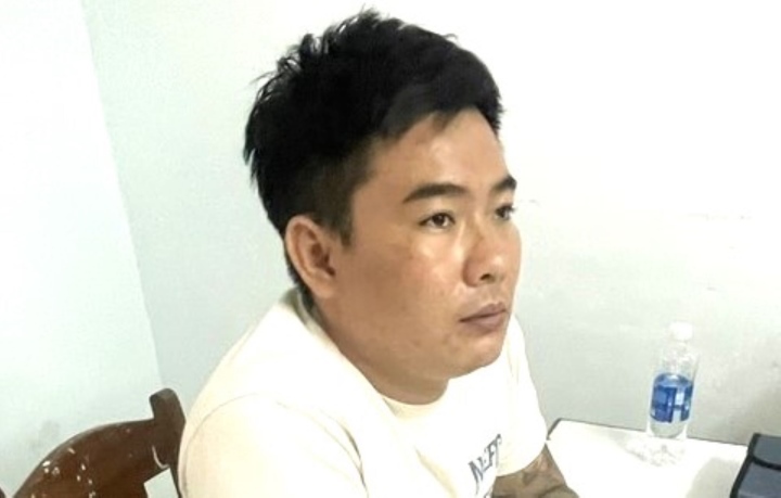 tiet lo chan dung nghi pham dot nhap cua hang fpt trom tai san tri gia gan 1 2 ty dong
