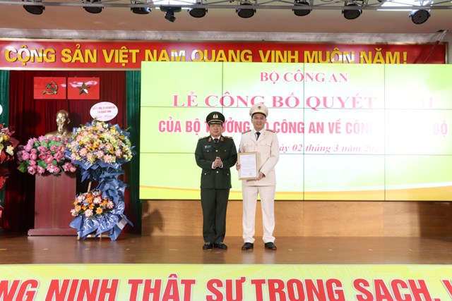 tan pho giam doc cong an tinh quang ninh vua duoc bo nhiem la ai tan pho giam doc cong an tinh quang ninh vua duoc bo nhiem la ai