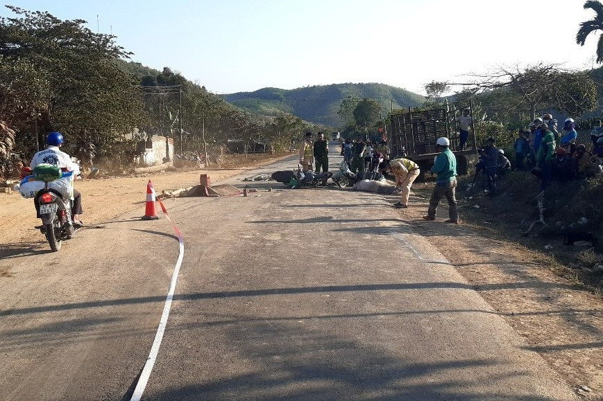 tai nan giao thong o dak lak xe tai can nguoi phu nu tu vong roi roi khoi hien truong tai nan giao thong o dak lak xe tai can nguoi phu nu tu vong roi roi khoi hien truong