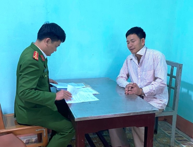 nguoi dan ong giang bay dien diet chuot khien 2 nguoi chet bi bat nguoi dan ong giang bay dien diet chuot khien 2 nguoi chet bi bat