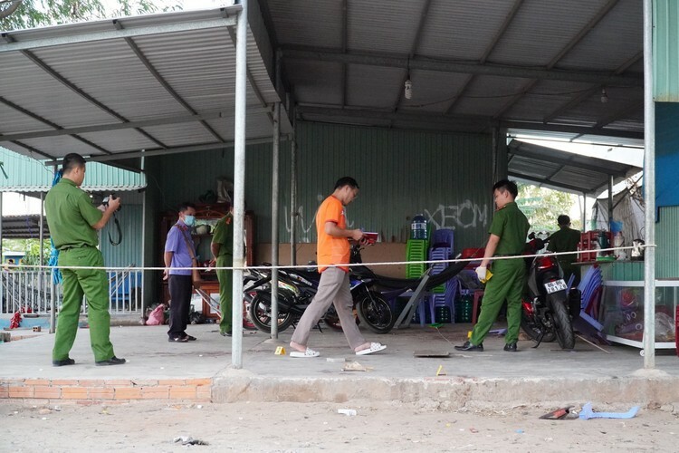 mau thuan trong quan bida nguoi dan ong bi dam tu vong mau thuan trong quan bida nguoi dan ong bi dam tu vong