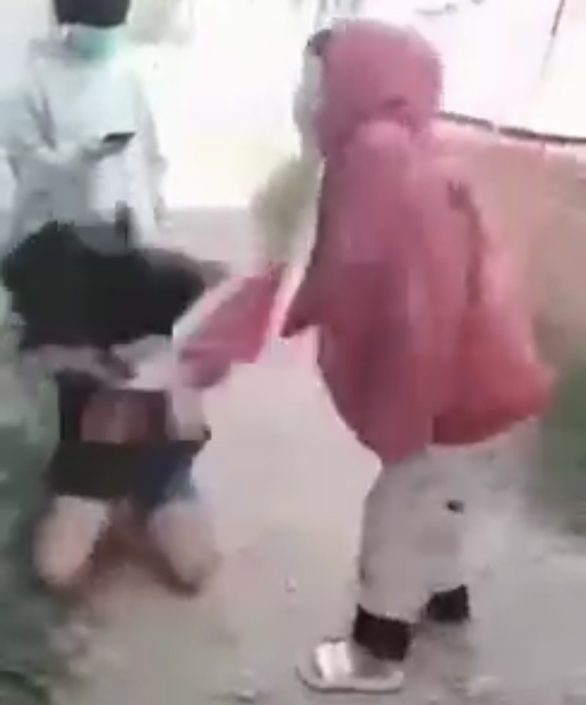 vu nu sinh o dong nai danh bat ban quy nan nhan van xin nhung van khong tha vu nu sinh o dong nai danh bat ban quy nan nhan van xin nhung van khong tha