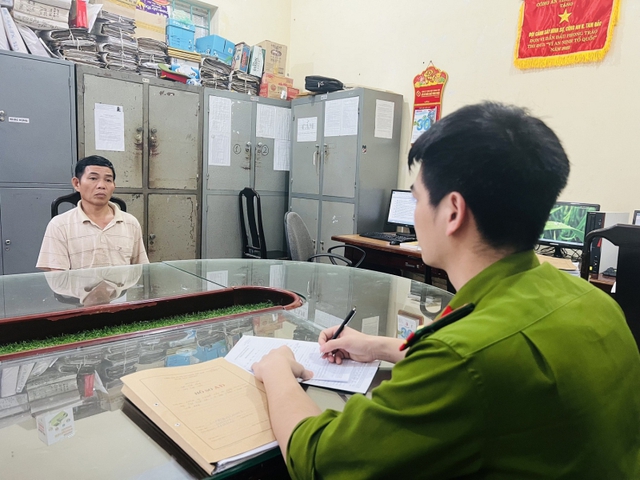 vu nguoi phu nu bi hang xom sat hai o vinh phuc nguyen nhan khien ai cung bang hoang